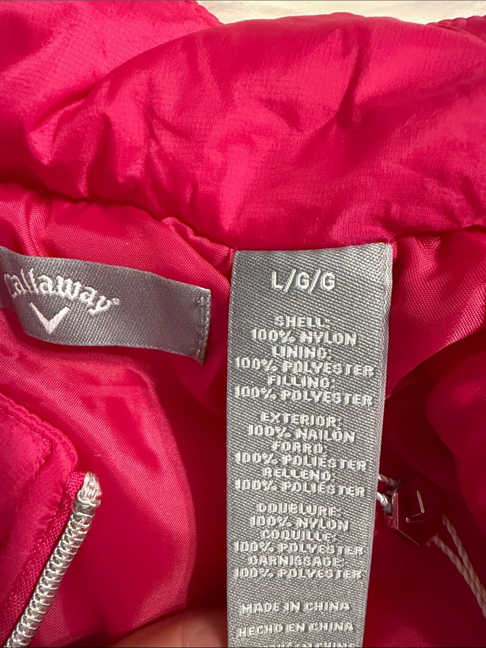 Callaway Bright Pink Quilted Puffer Vest size L 100% nylon length 27” bust 38” - Picture 5 of 8
